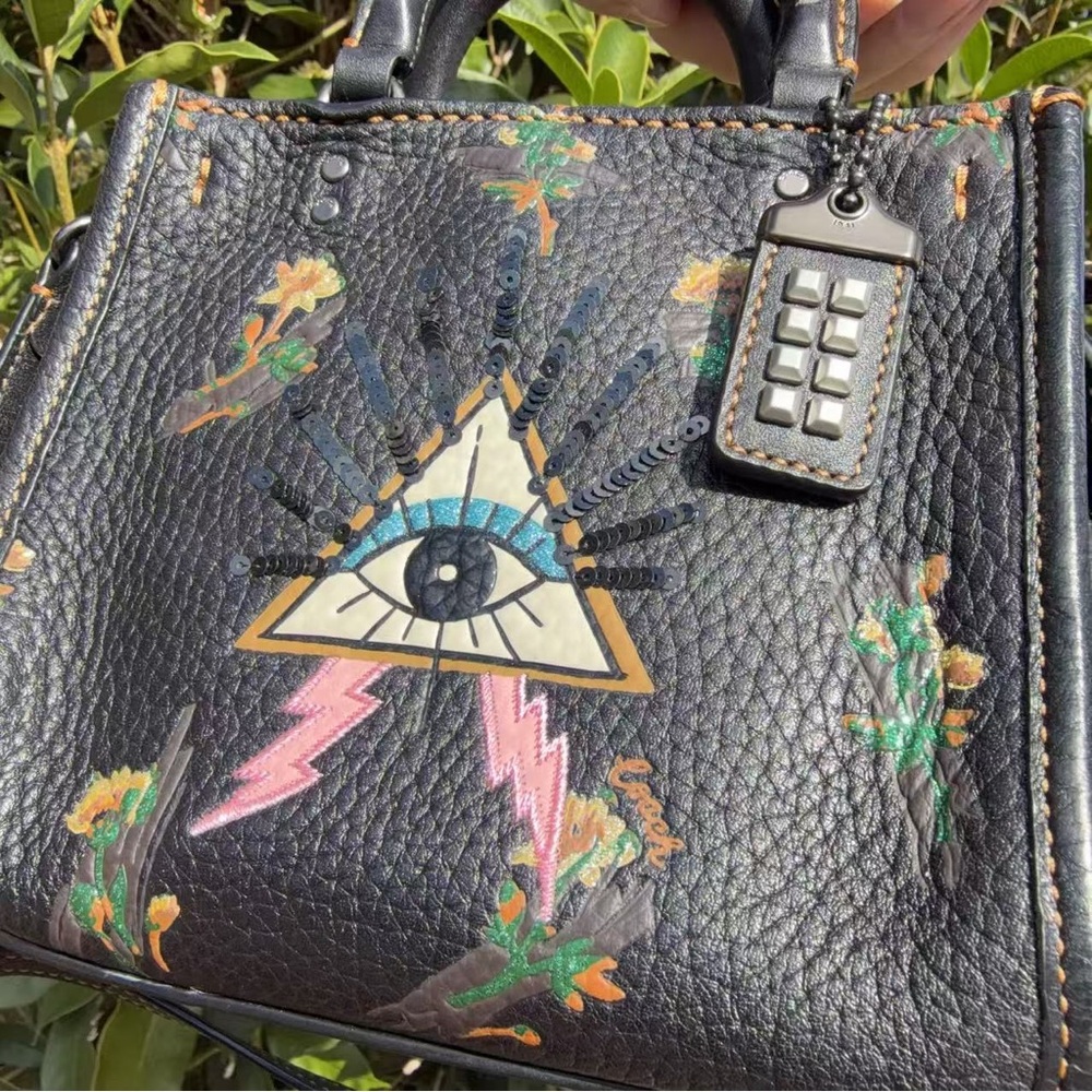 EUC Coach Rogue 17 With Pyramid Eye 46740 - Picture 2 of 12